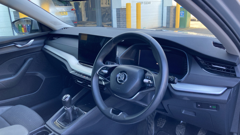 Skoda Octavia 1.5 TSI SE Technology 5dr Petrol Hatchback